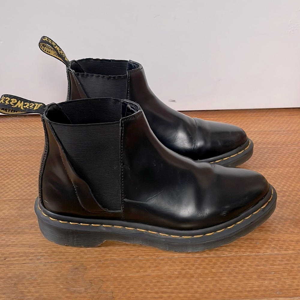 Dr. Martens Bianca leather chelsea boot pointy toe